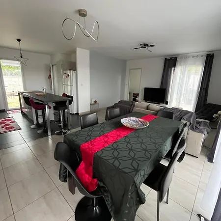 Grande Maison La Merasel Вилла *