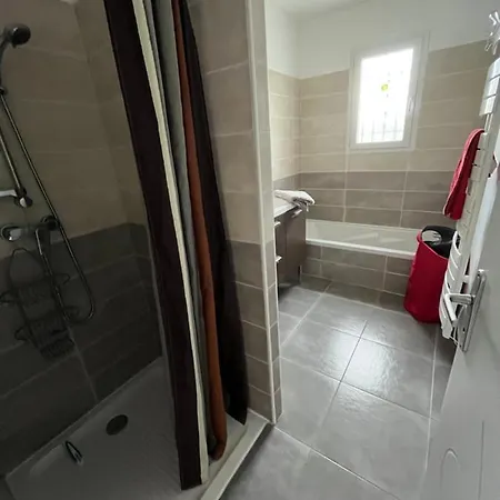 Вилла Grande Maison La Merasel *